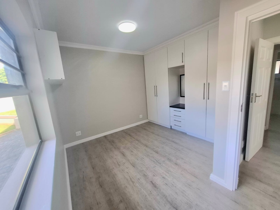 6 Bedroom Property for Sale in Dorchester Heights Eastern Cape